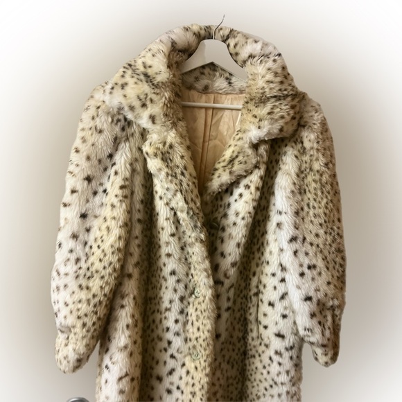 Sporto Cream and Black Faux Fur Teddy Jacket - Picture 6 of 11